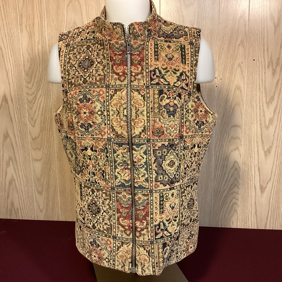 Vintage Orvis Womens Tapestry Vest made in USA size Medium - Picture 1 of 9